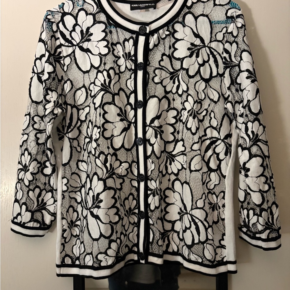 Karl Lagerfeld Monochrome Floral Lace front Cardigan (small)